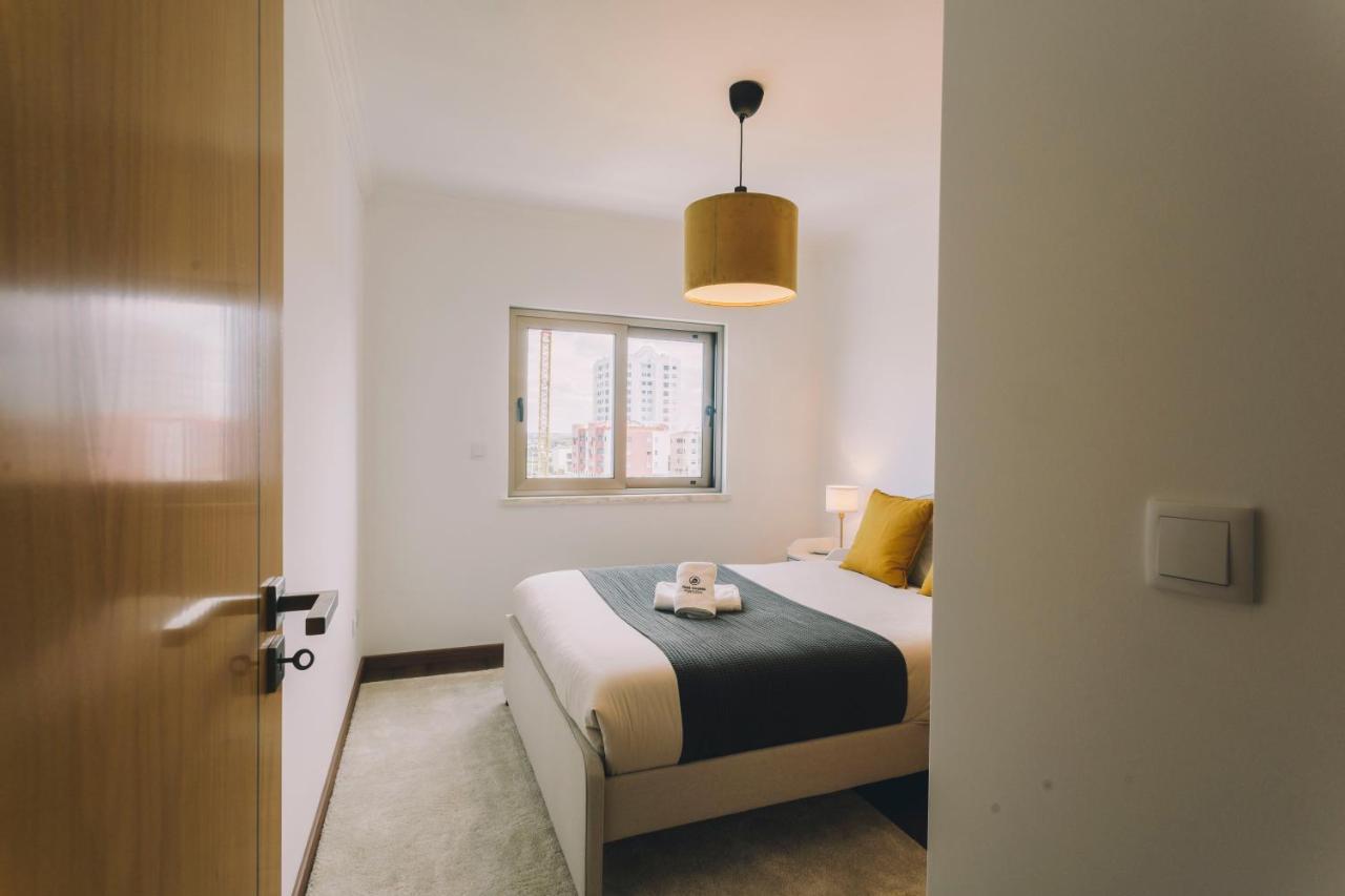 Best Houses 74 - Surfside Lodge Peniche Luaran gambar